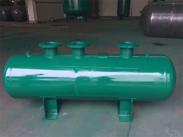 1679991473376569.jpeg 利通利通利通蒸汽分气缸1.jpeg